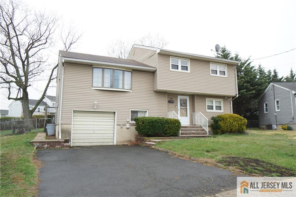 17 Wedgewood Drive, Carteret, New Jersey image 2