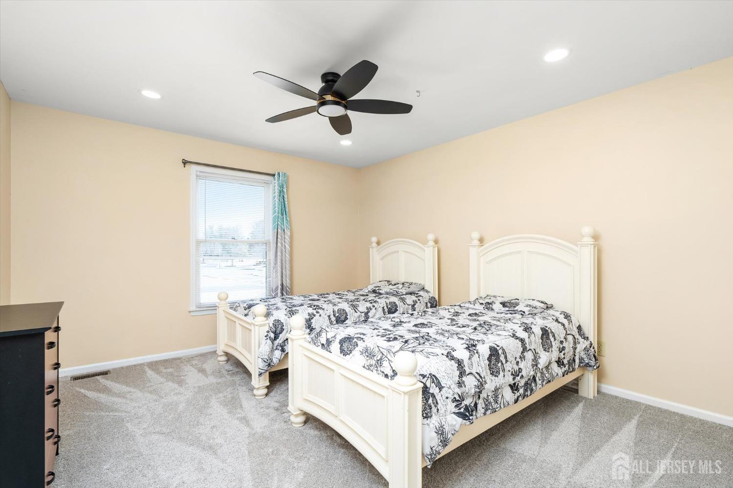 6 Kinglet Drive, Plainsboro, New Jersey image 16