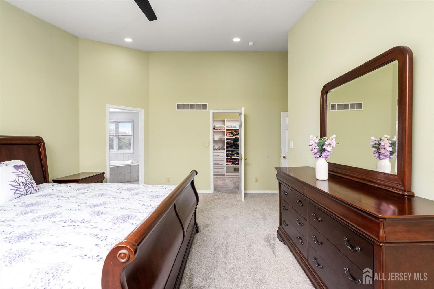 6 Kinglet Drive, Plainsboro, New Jersey image 19