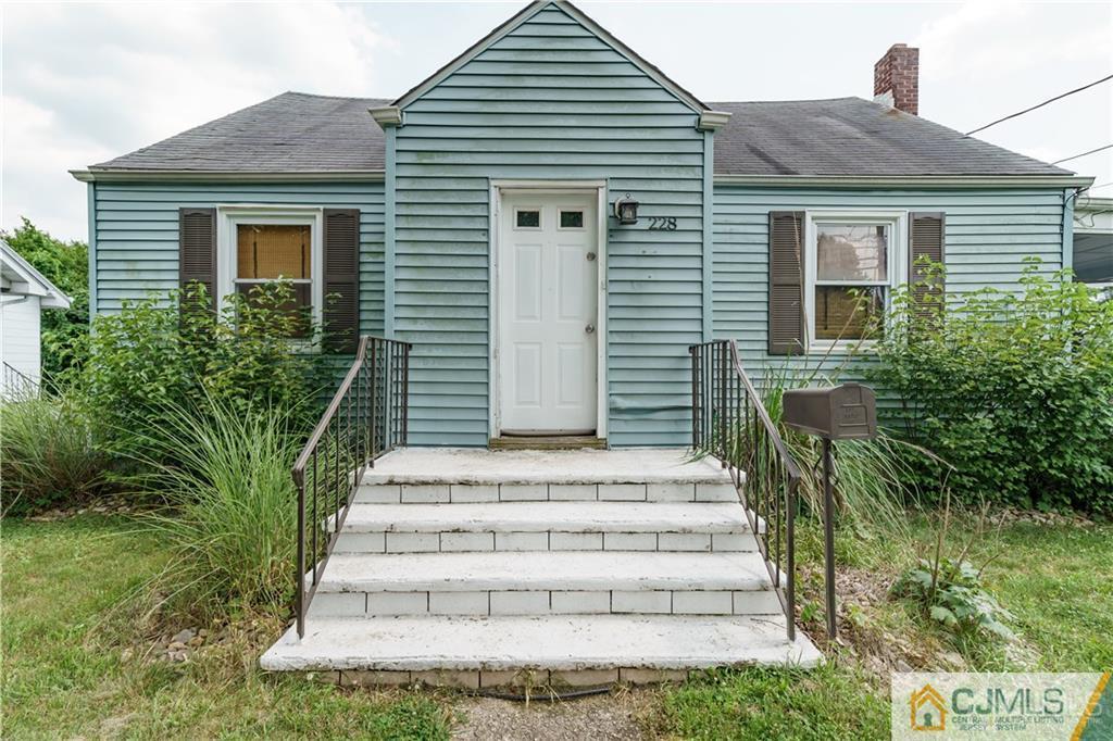 Photo 1 of 24 — 228 New Street E, Glassboro, NJ 08028