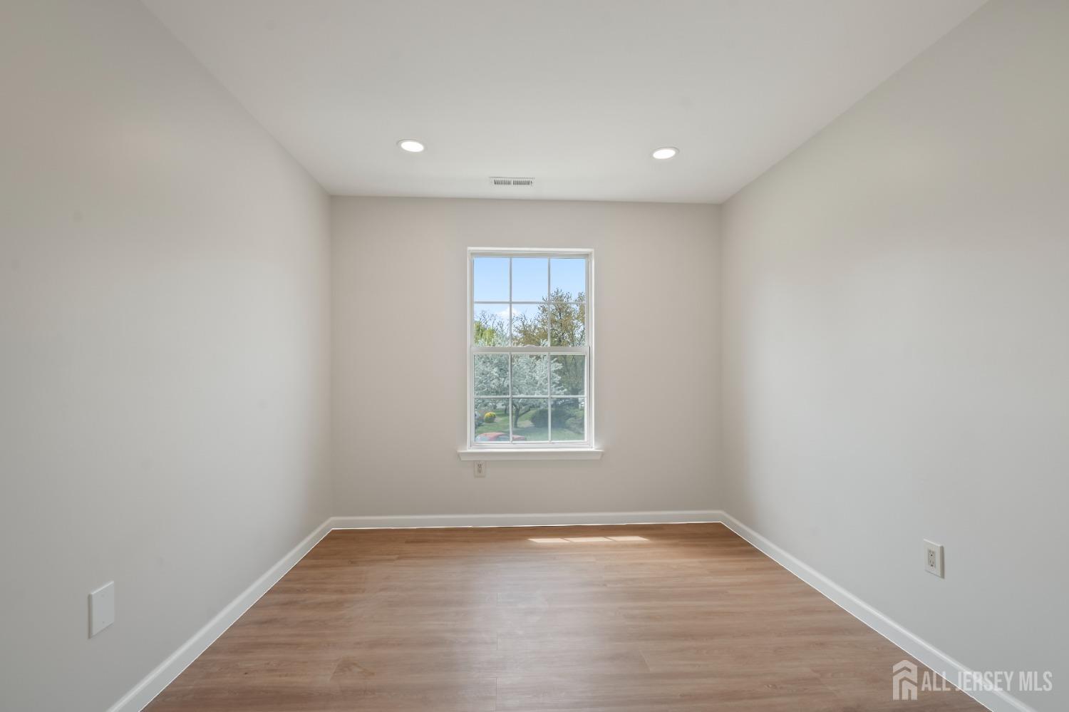 2305 Commons At Kingswood Drive, East Brunswick, New Jersey image 20