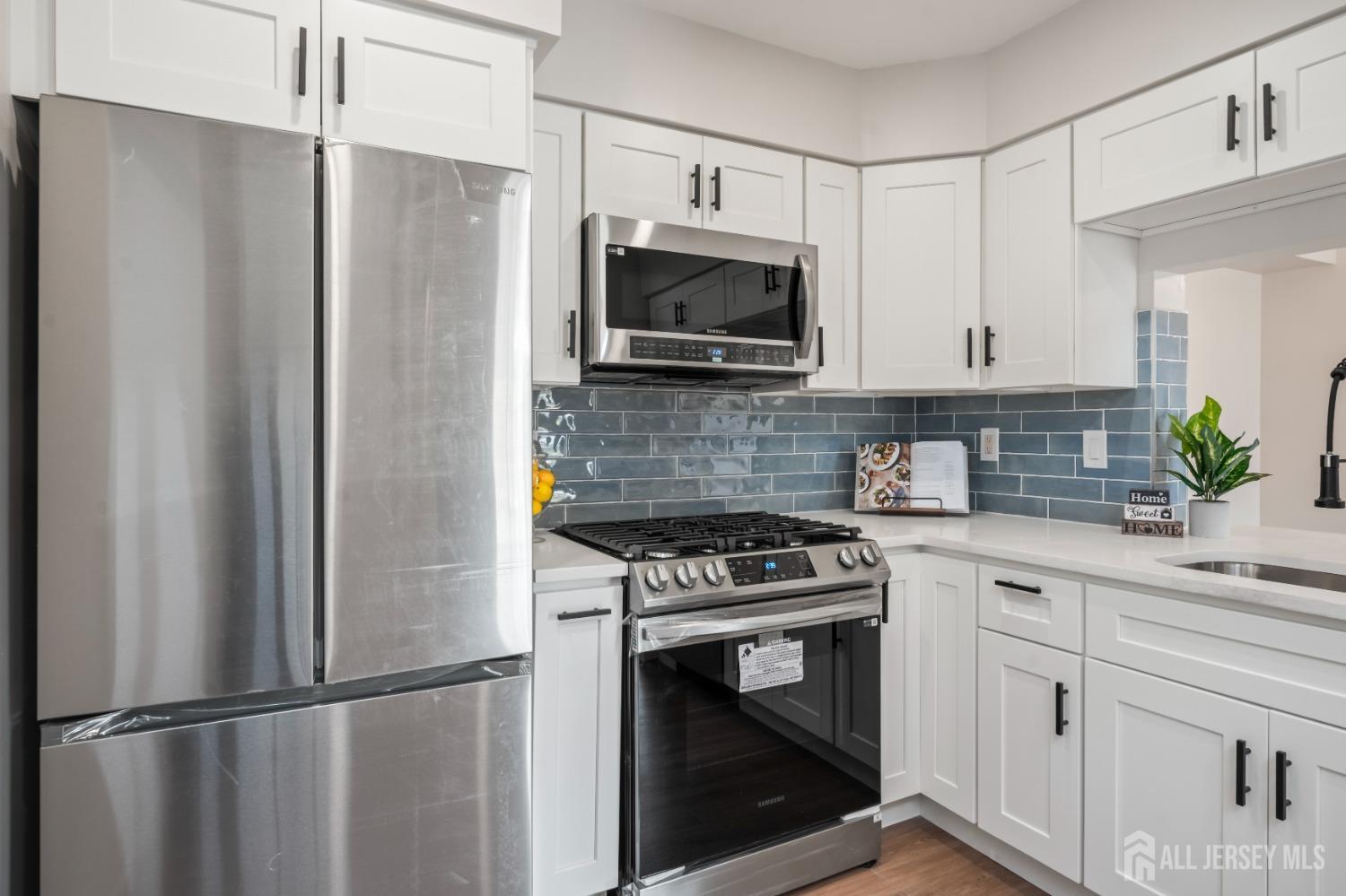 2305 Commons At Kingswood Drive, East Brunswick, New Jersey image 13