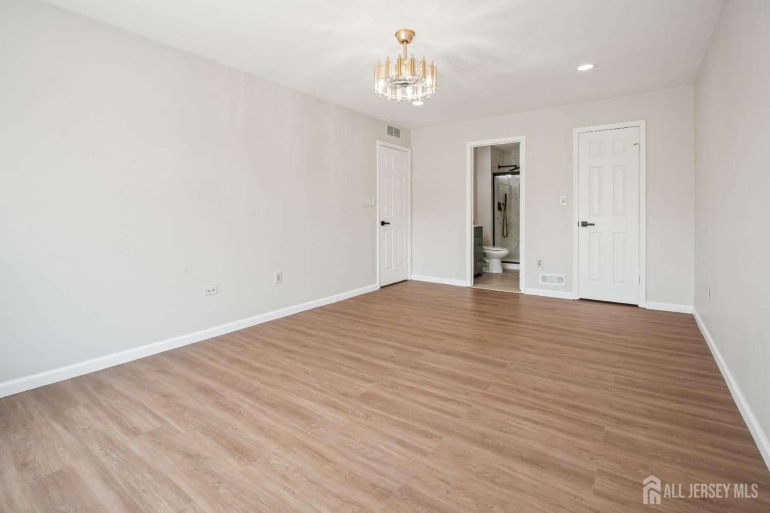 2305 Commons At Kingswood Drive, East Brunswick, New Jersey image 16