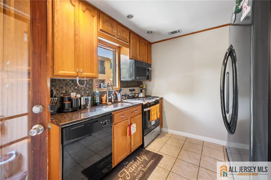 156 George Street, New Brunswick, New Jersey image 9