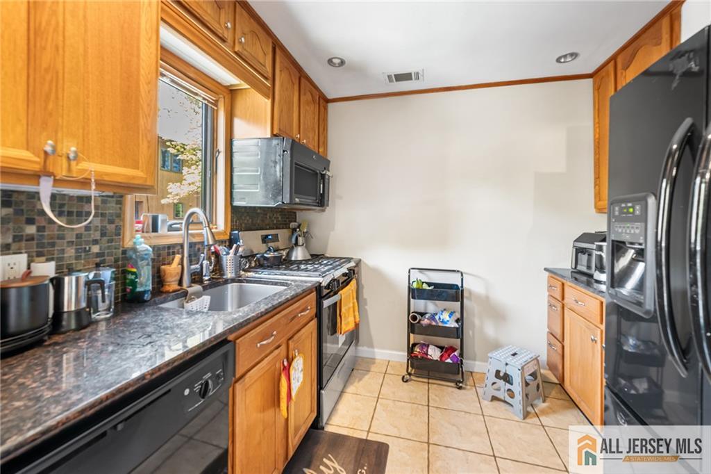 156 George Street, New Brunswick, New Jersey image 12