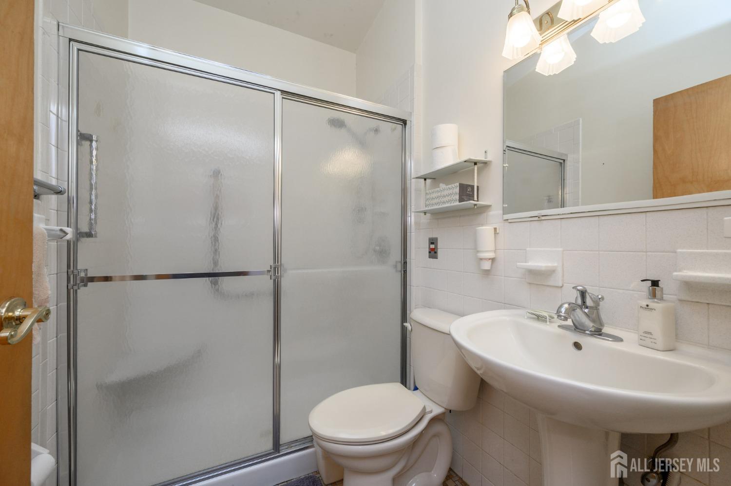 38 Heather Lane, Colonia, New Jersey image 25