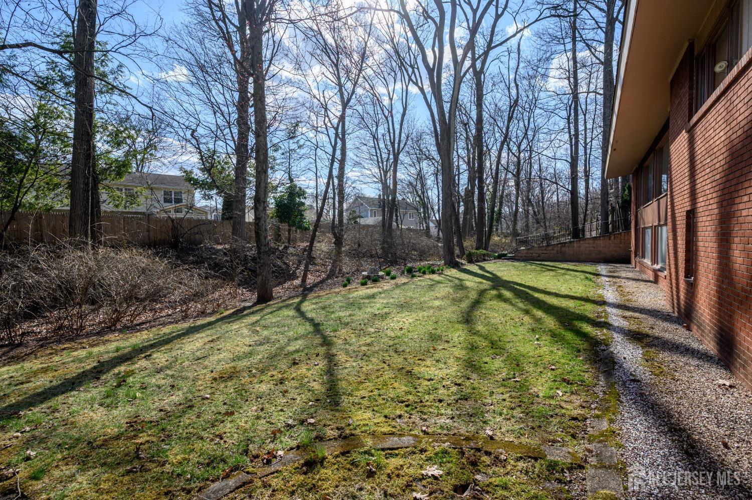 38 Heather Lane, Colonia, New Jersey image 40