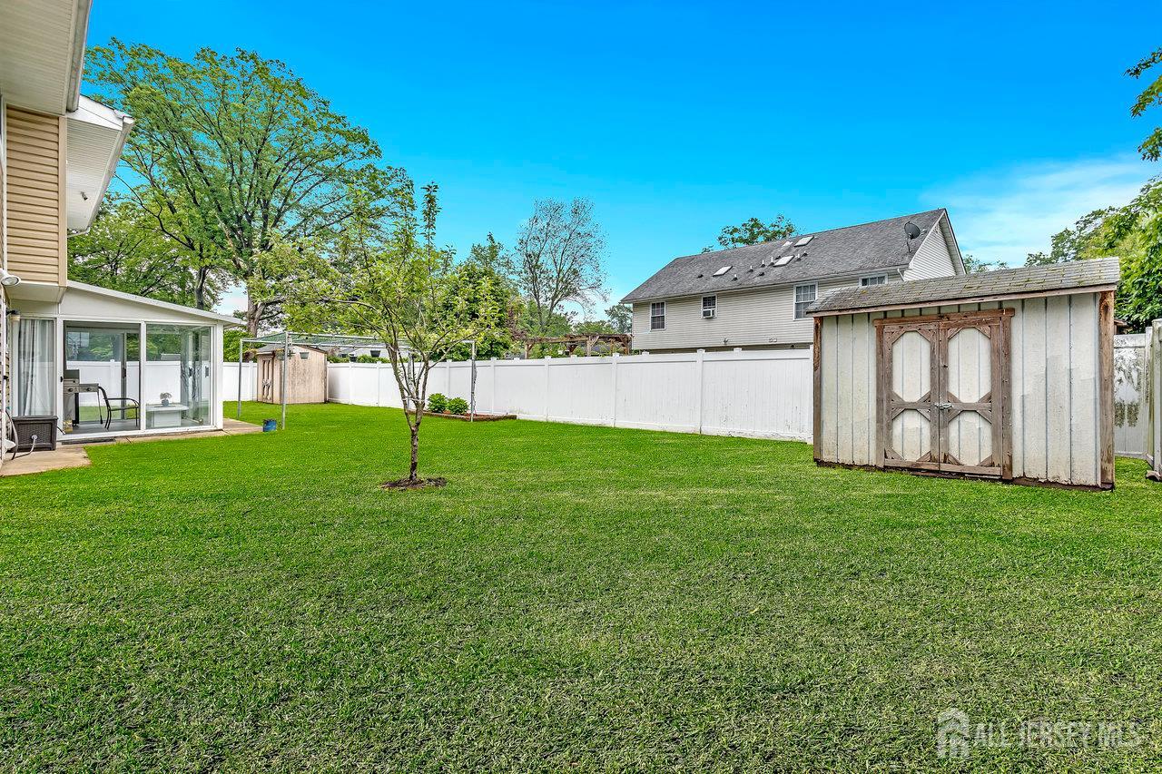 65 Curtis Avenue, Piscataway, New Jersey image 24