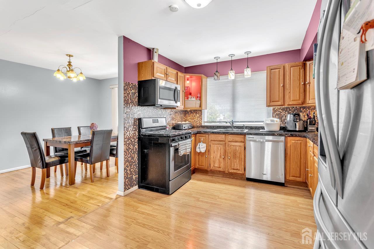 65 Curtis Avenue, Piscataway, New Jersey image 5