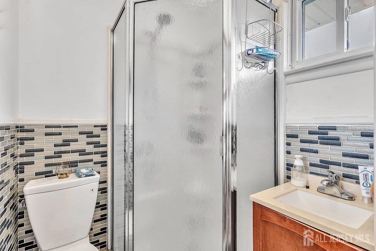 65 Curtis Avenue, Piscataway, New Jersey image 17