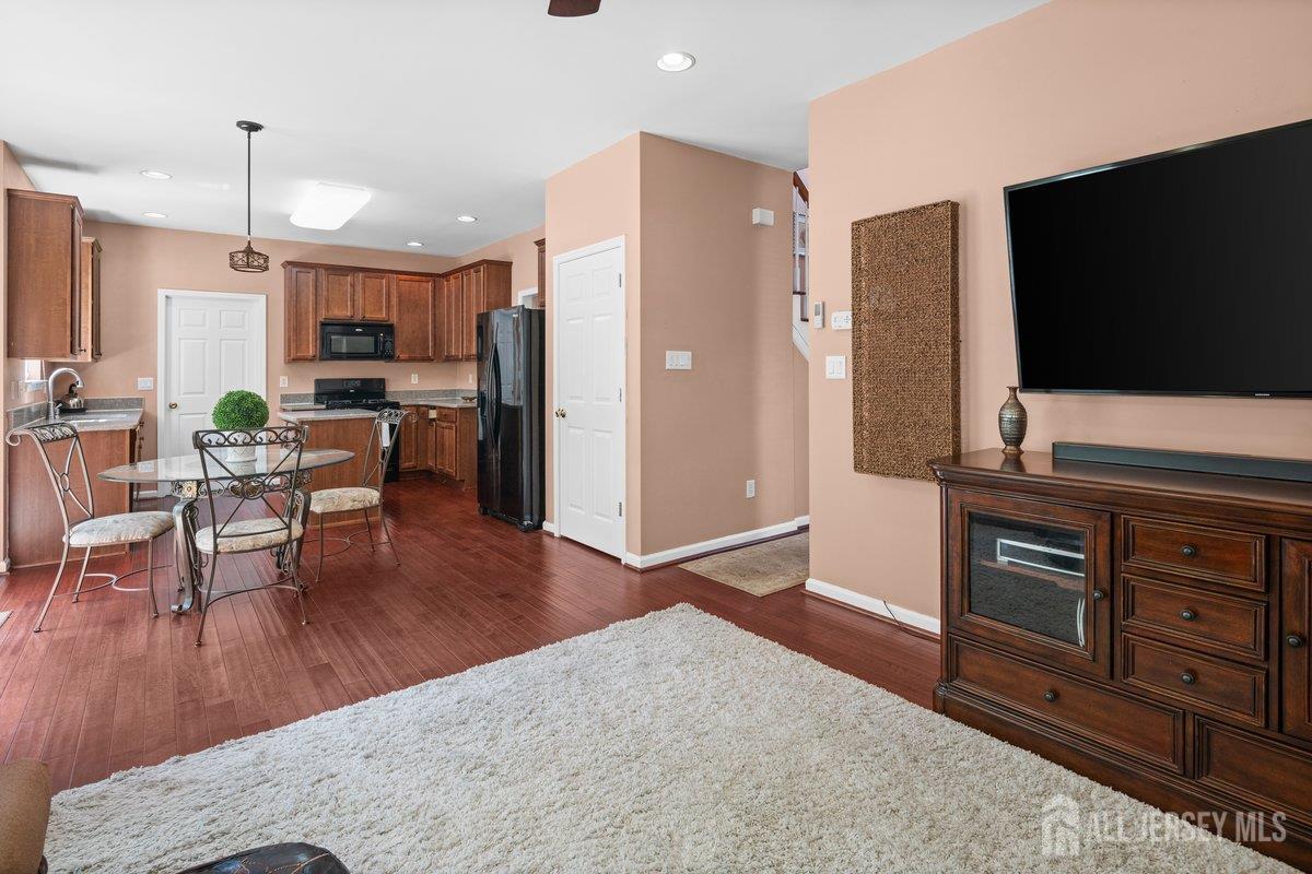 15 Homestead Drive, Burlington, New Jersey image 20