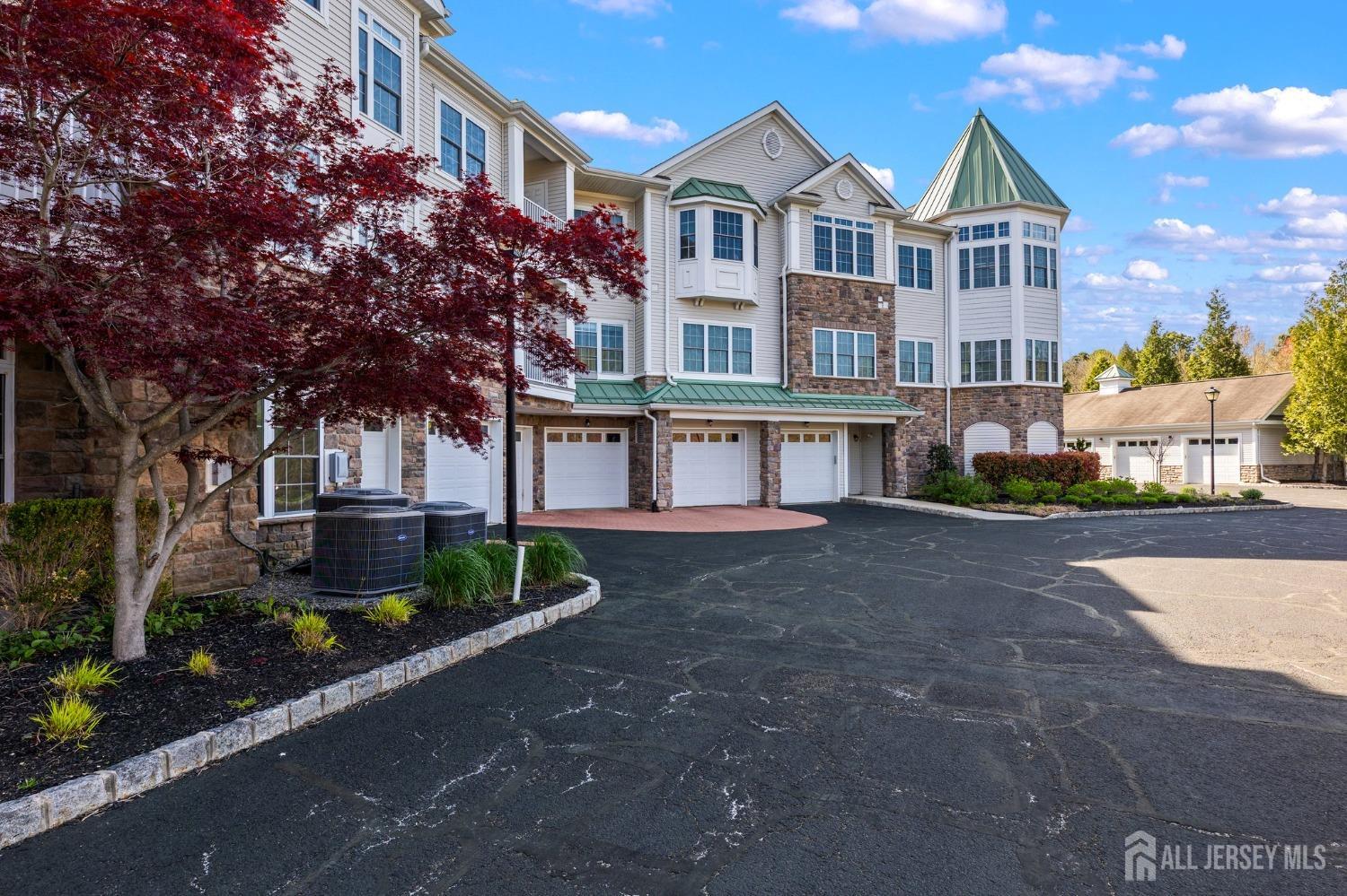 10318 Falston Circle, Old Bridge, New Jersey image 32