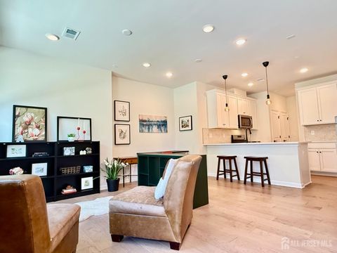 Townhouse For Rent - 614 Sadie Circle<br/> New Brunswick, NJ 08901
