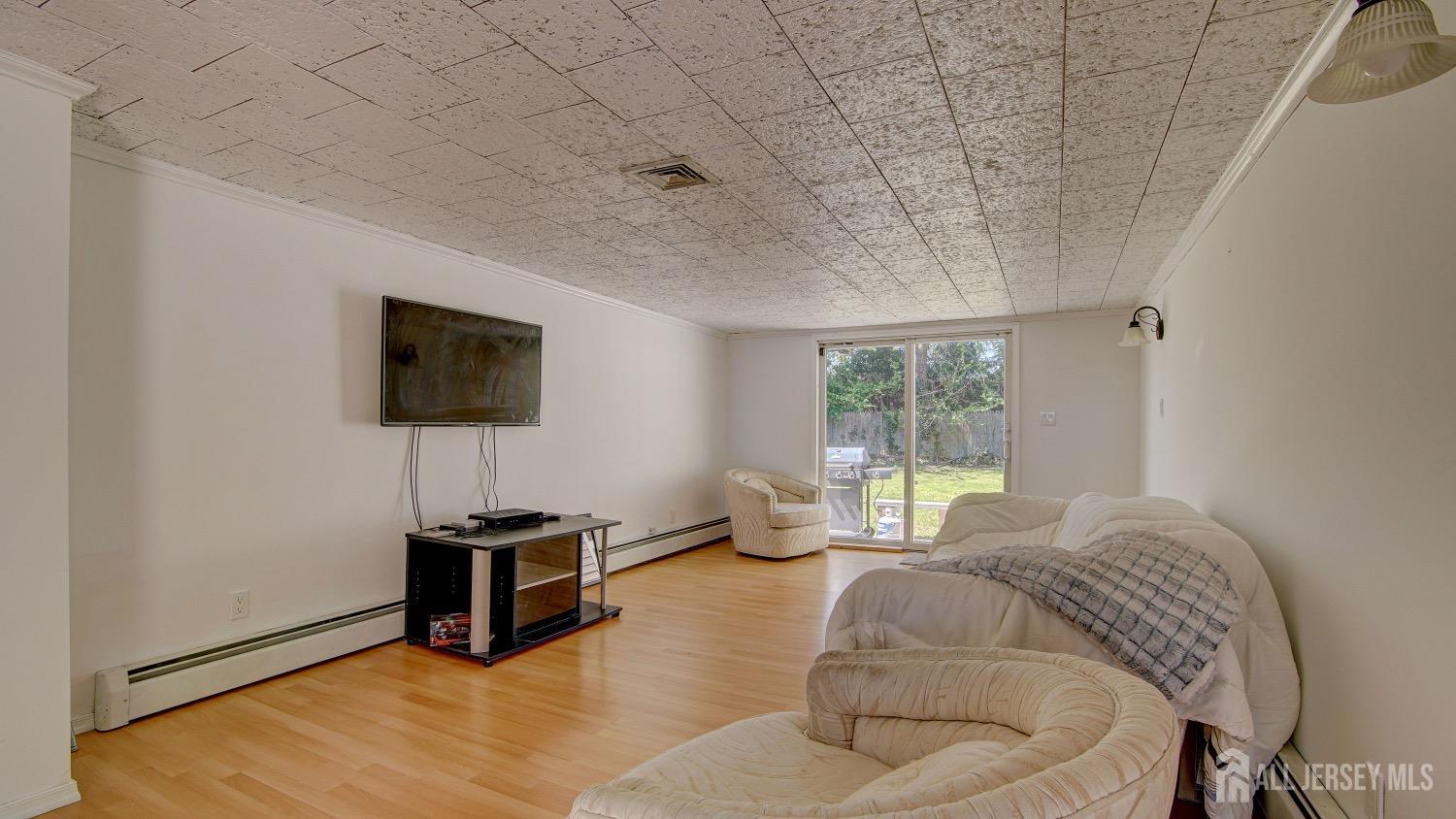 23 Serviss Avenue, East Brunswick, New Jersey image 26