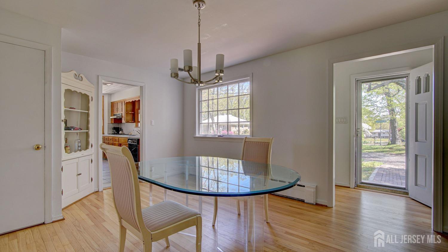 23 Serviss Avenue, East Brunswick, New Jersey image 5