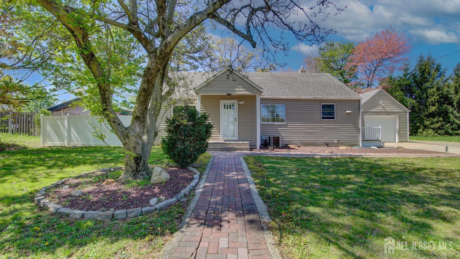 23 Serviss Avenue, East Brunswick, New Jersey image 1