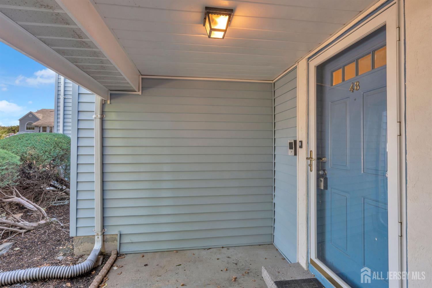 South Brunswick, New Jersey 08852, United States, 2 Bedrooms Bedrooms, ,2 BathroomsBathrooms,Residential,Active,205463