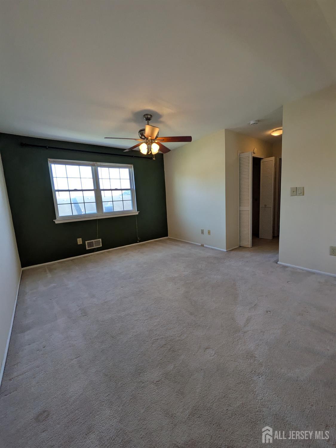 South Brunswick, New Jersey 08852, United States, 2 Bedrooms Bedrooms, ,2 BathroomsBathrooms,Residential,Active,205463