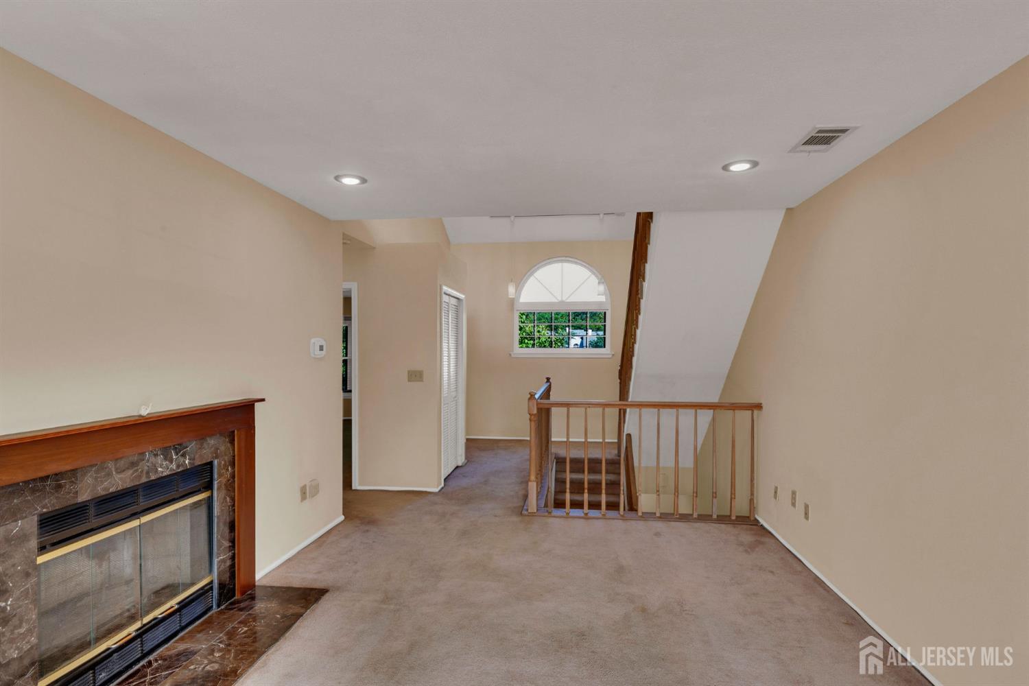 South Brunswick, New Jersey 08852, United States, 2 Bedrooms Bedrooms, ,2 BathroomsBathrooms,Residential,Active,205463