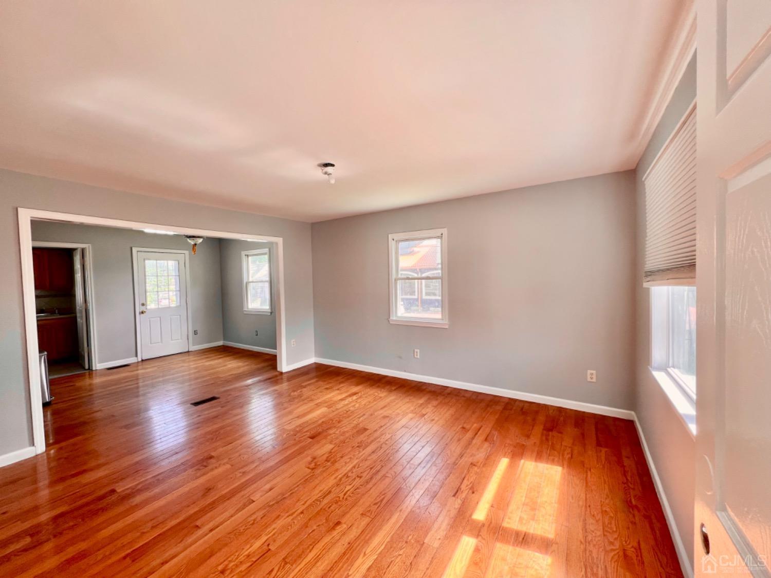 View Iselin, NJ 08830 house
