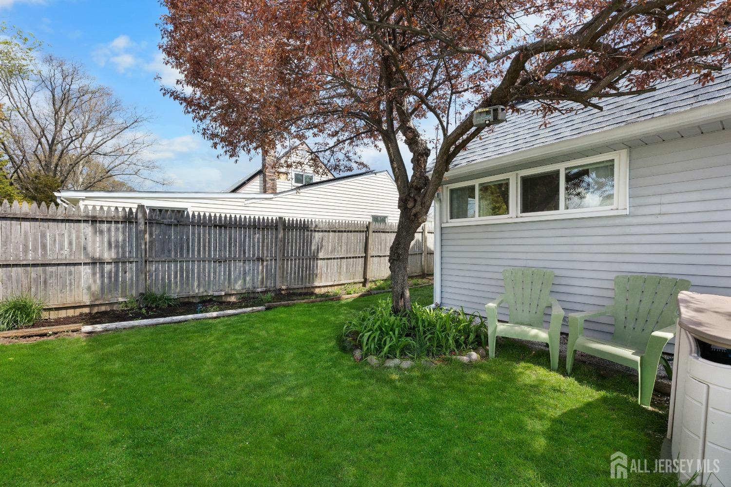 9 Pine Tree Road, Old Bridge, New Jersey image 5