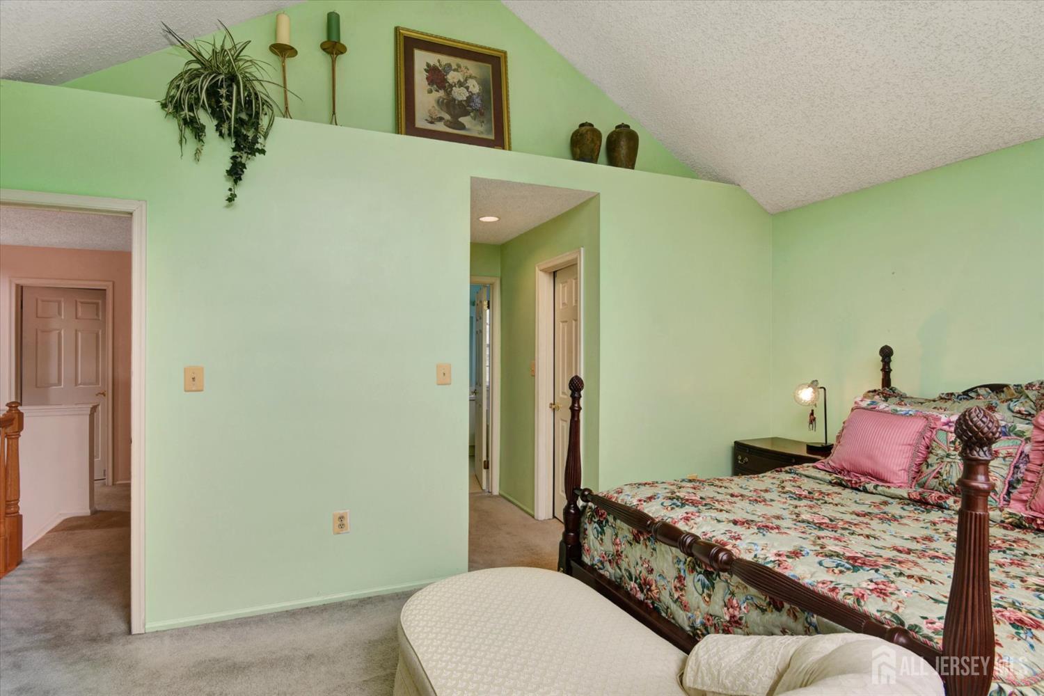 6 Thrush Court, Old Bridge, New Jersey image 25