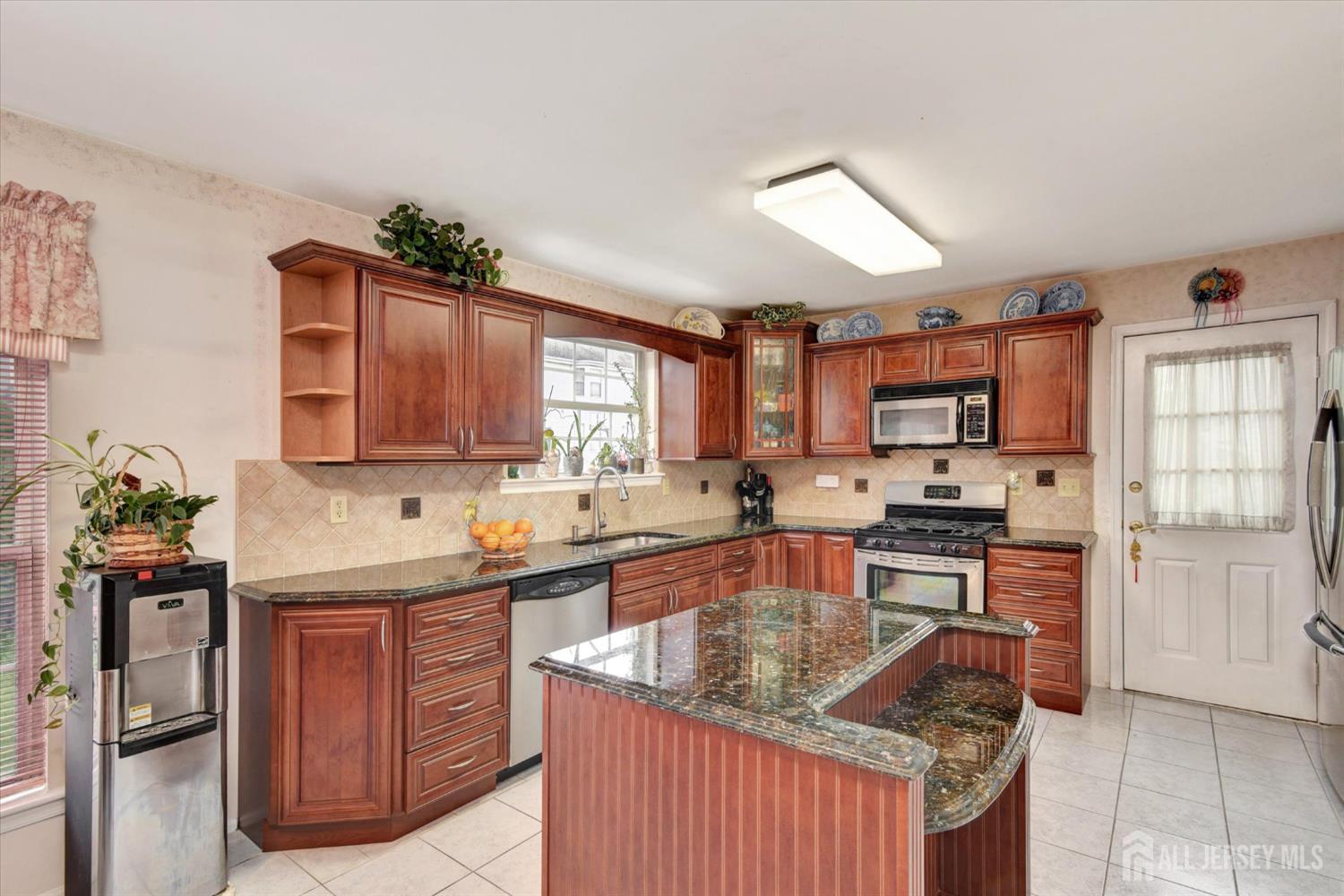 6 Thrush Court, Old Bridge, New Jersey image 16