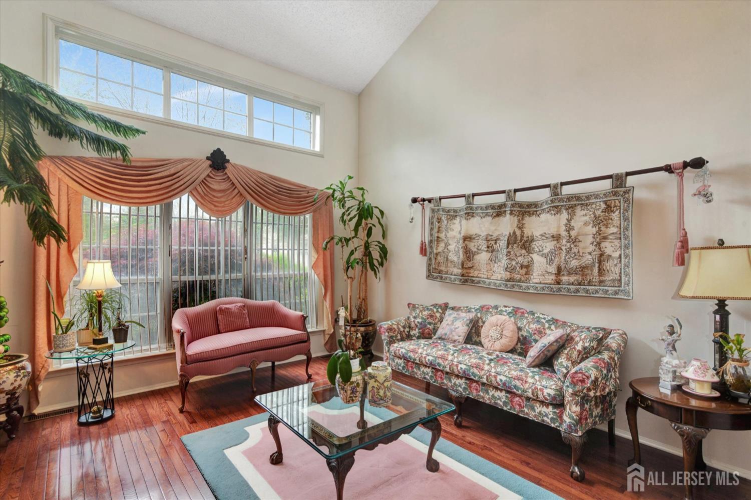 6 Thrush Court, Old Bridge, New Jersey image 4