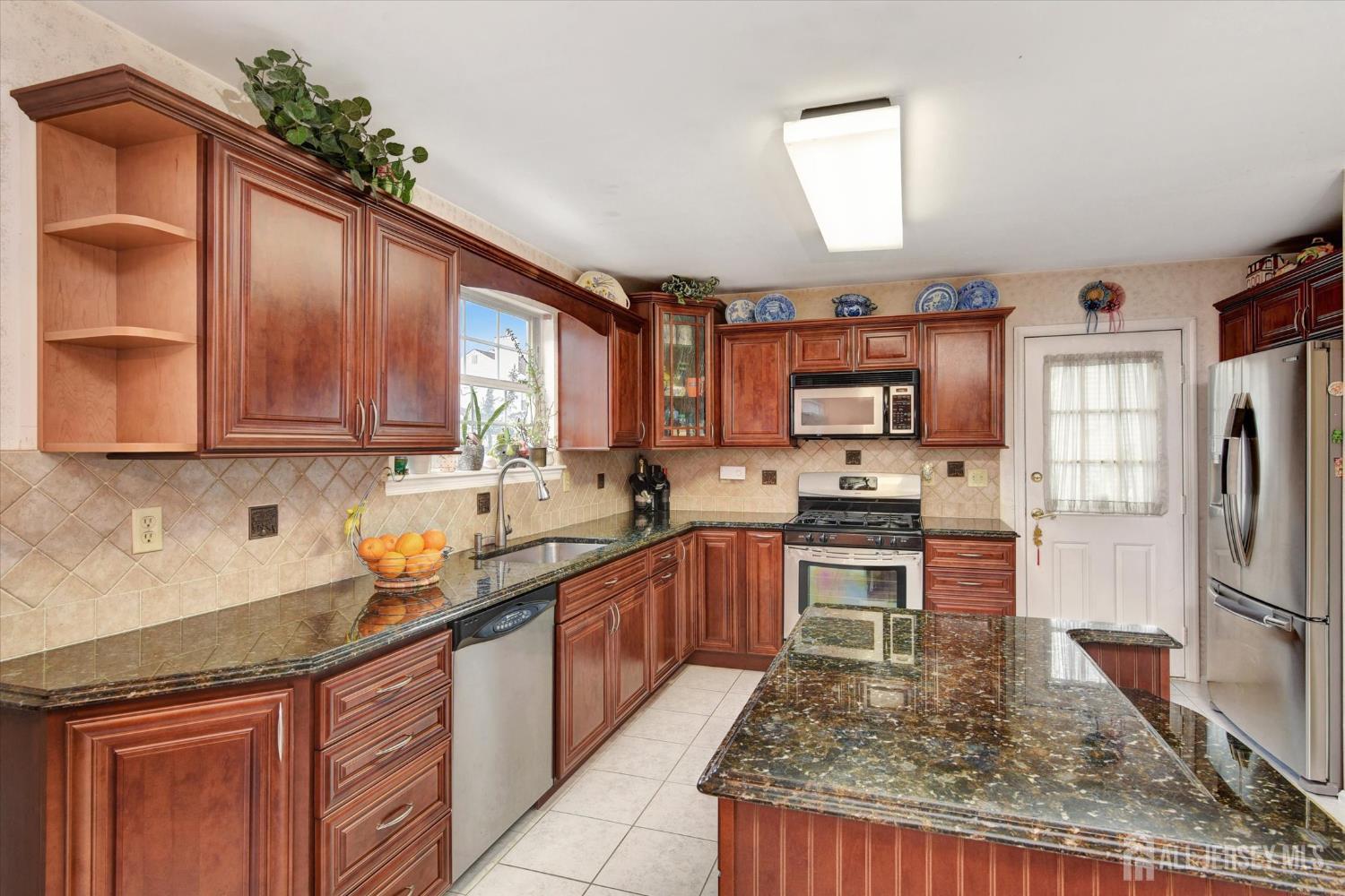 6 Thrush Court, Old Bridge, New Jersey image 15