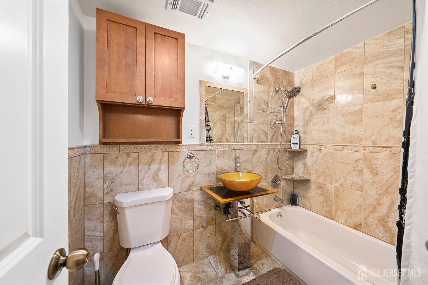 44 College Drive, Edison, New Jersey image 12