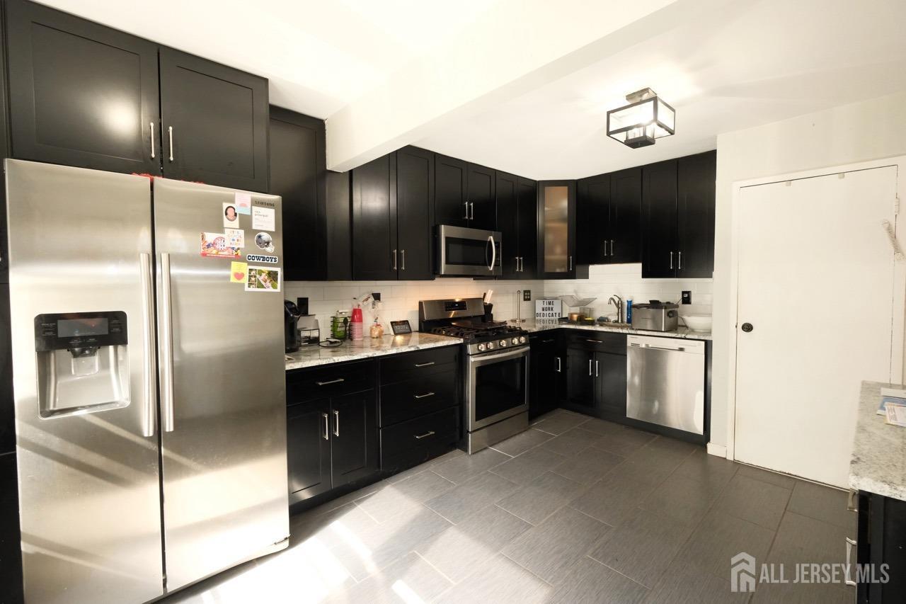678 W 678 W Milton Avenue Avenue, Rahway, New Jersey image 13