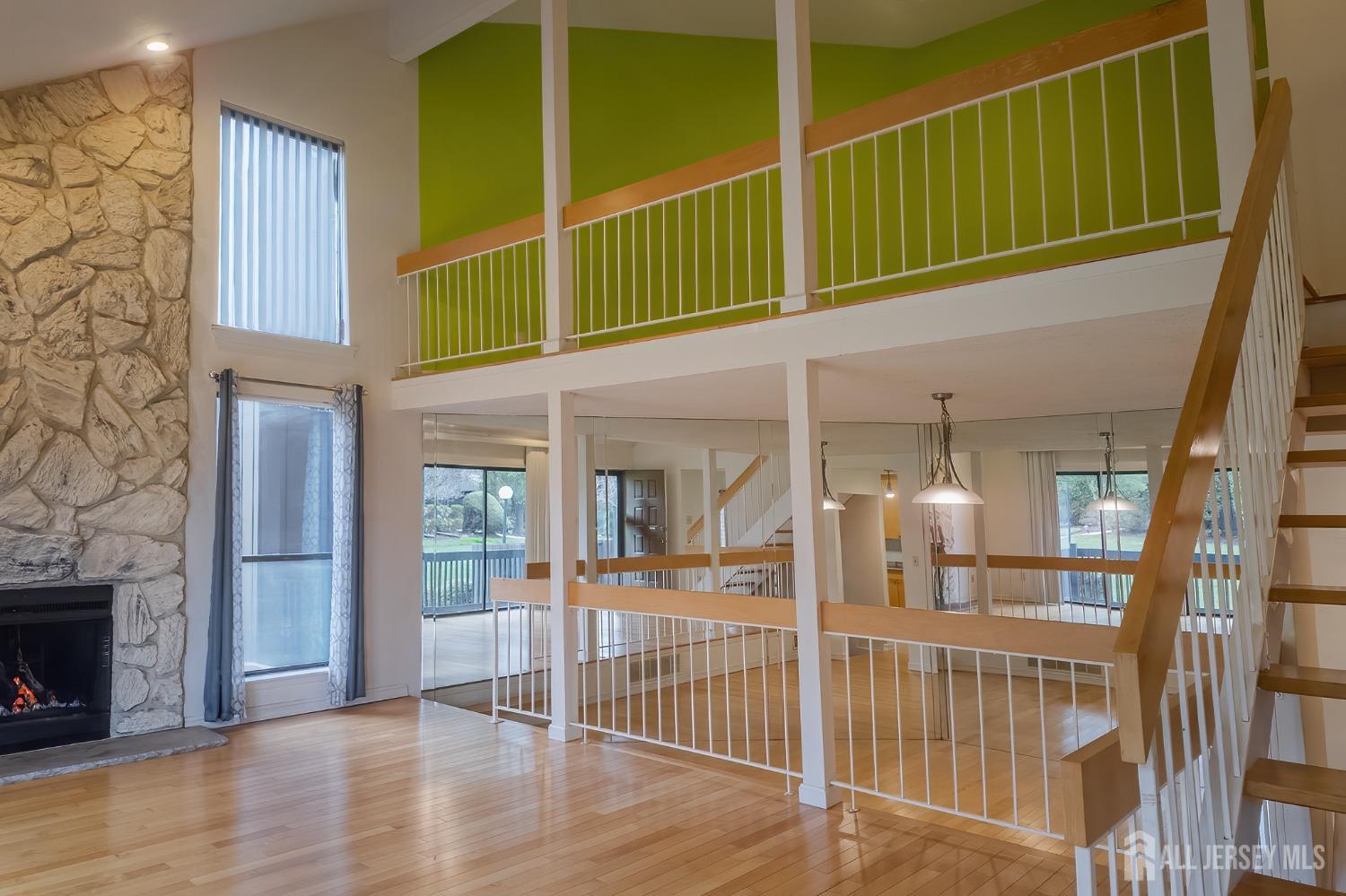 476 Westgate Drive, Edison, New Jersey image 4