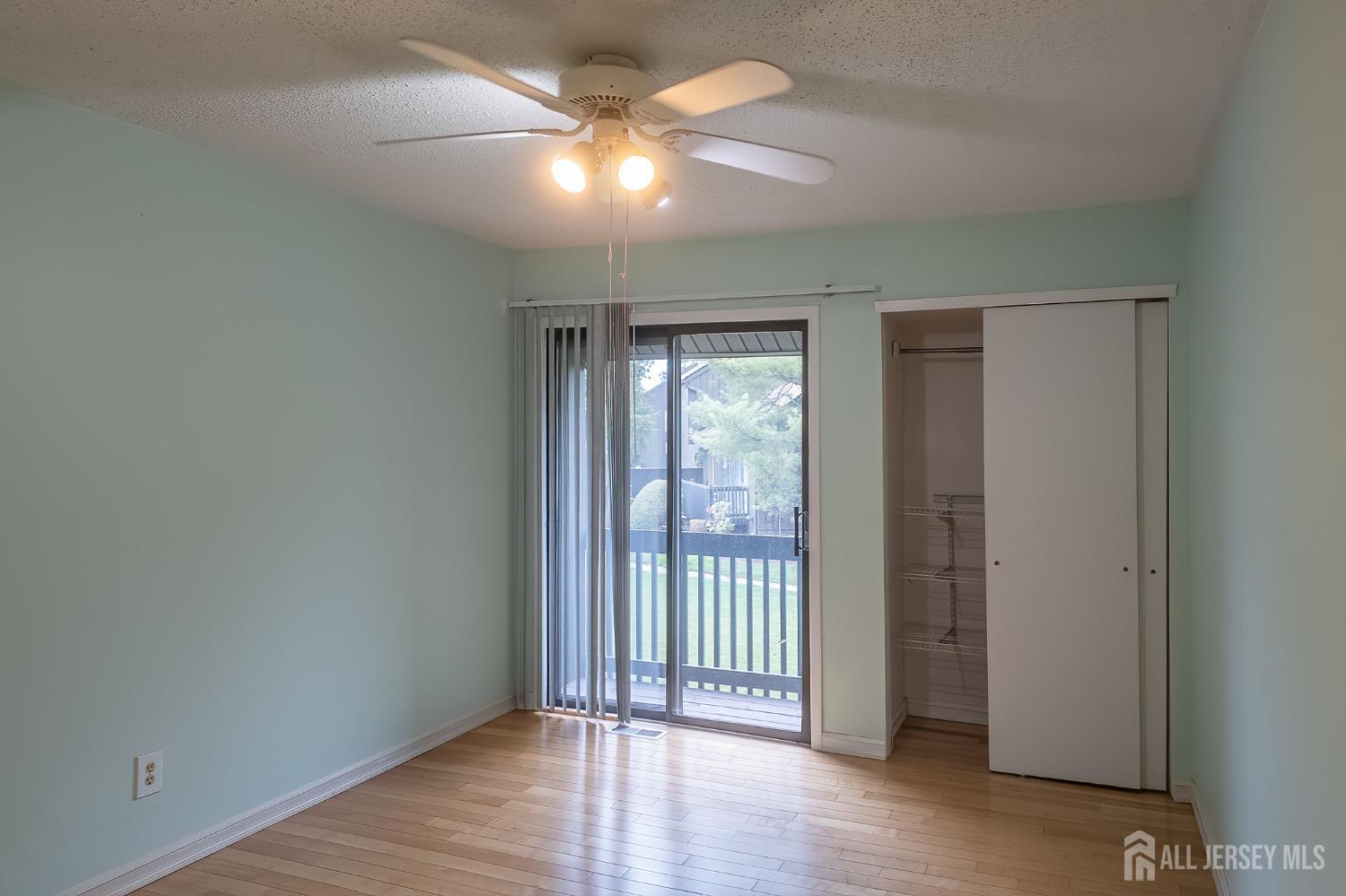 476 Westgate Drive, Edison, New Jersey image 31