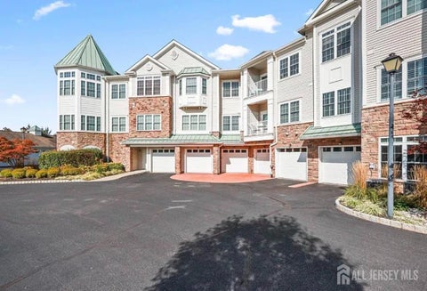 Condo For Sale - 3319 Falston Circle<br/> Middlesex County, Old Bridge, NJ 08857