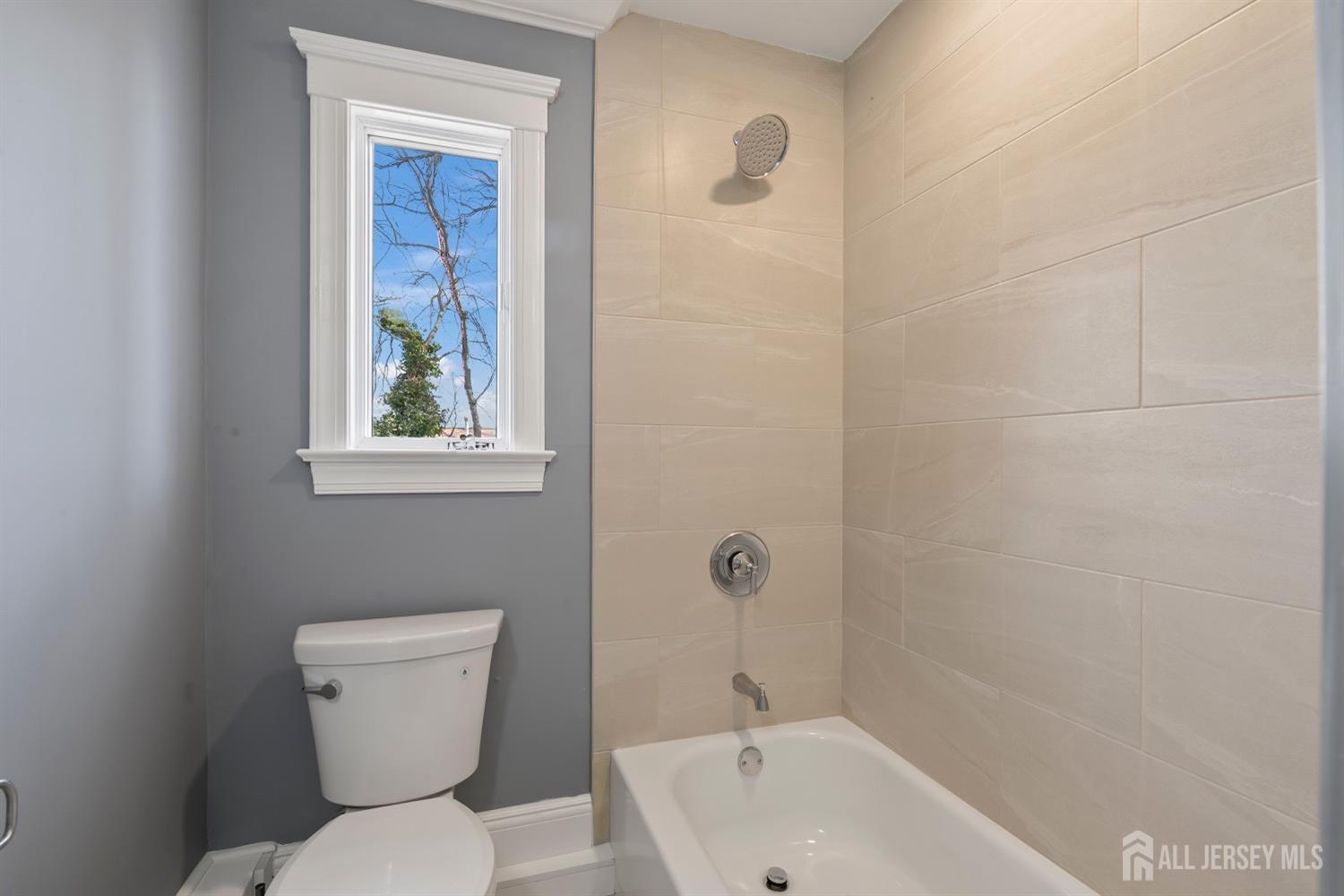 9 Ash Terrace, Sayreville, New Jersey image 12