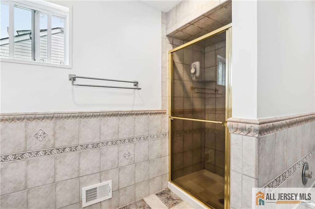 15 Pemberton Drive, Old Bridge, New Jersey image 31