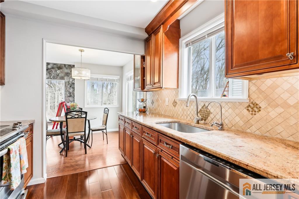 15 Pemberton Drive, Old Bridge, New Jersey image 18