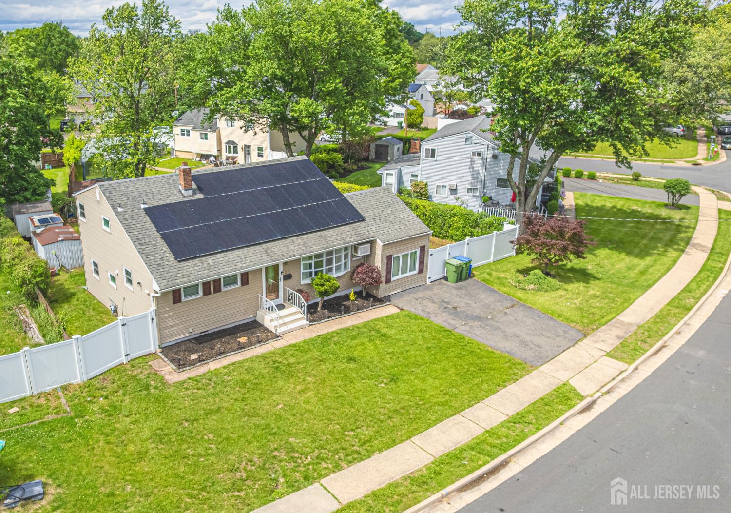 23 Carmello Drive, Edison, New Jersey image 26