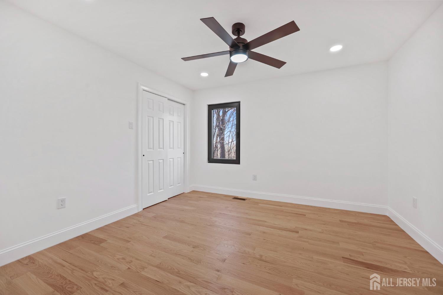 Morganville, New Jersey, 07751, United States, 5 Bedrooms Bedrooms, ,4 BathroomsBathrooms,Residential,Active,2035600