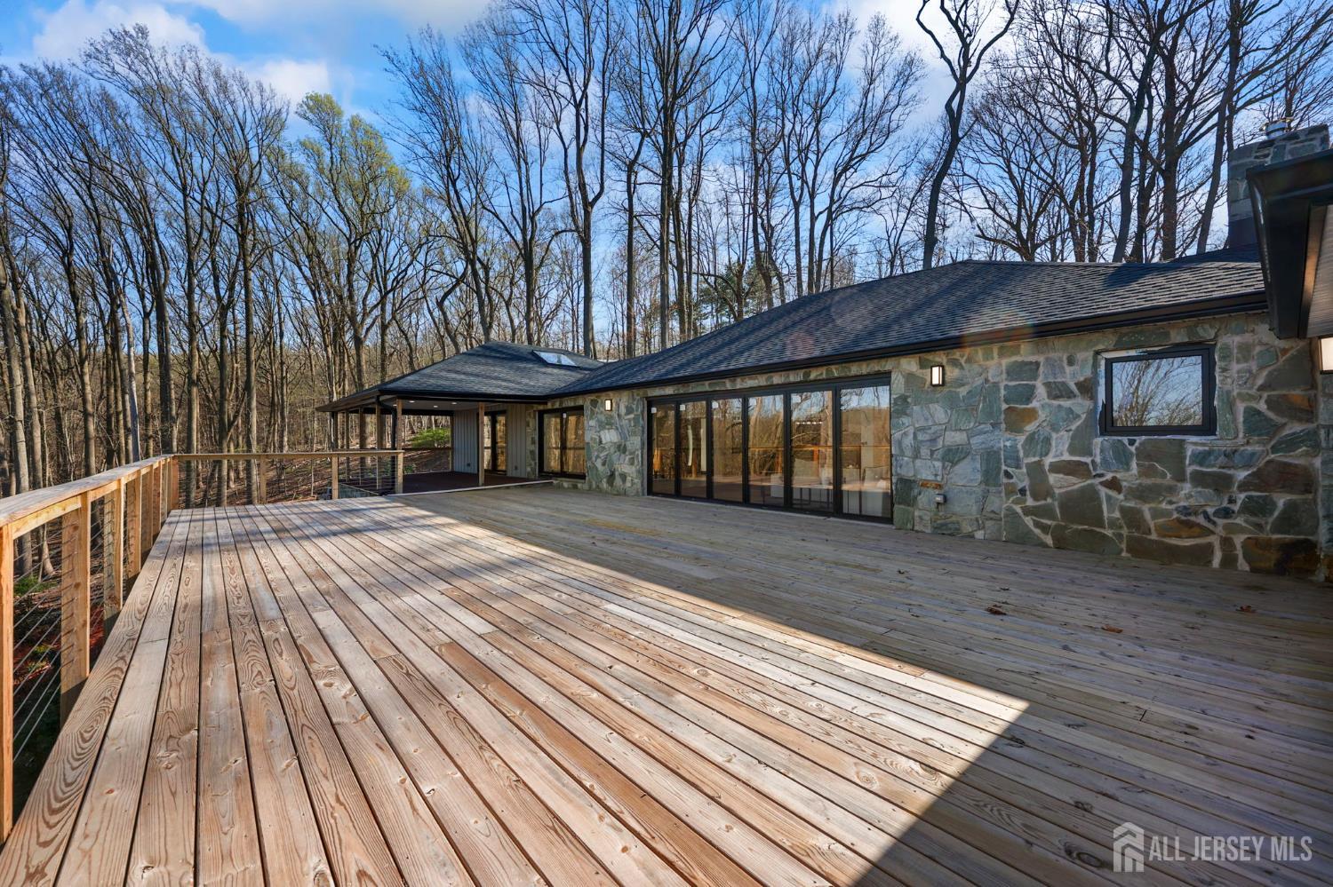 Morganville, New Jersey, 07751, United States, 5 Bedrooms Bedrooms, ,4 BathroomsBathrooms,Residential,Active,2035600
