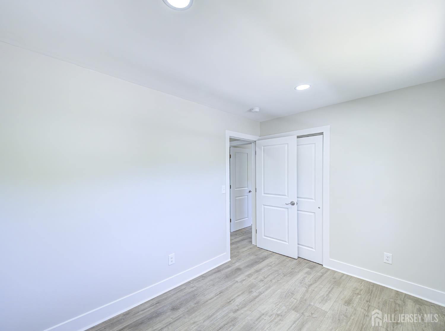 44 Sullivan Way, East Brunswick, New Jersey image 32