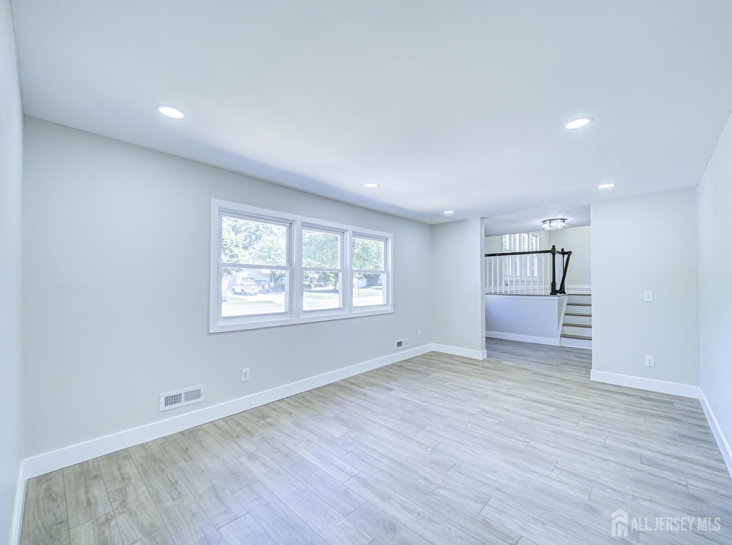 44 Sullivan Way, East Brunswick, New Jersey image 16