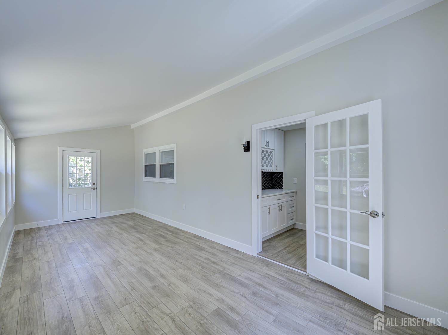 44 Sullivan Way, East Brunswick, New Jersey image 42