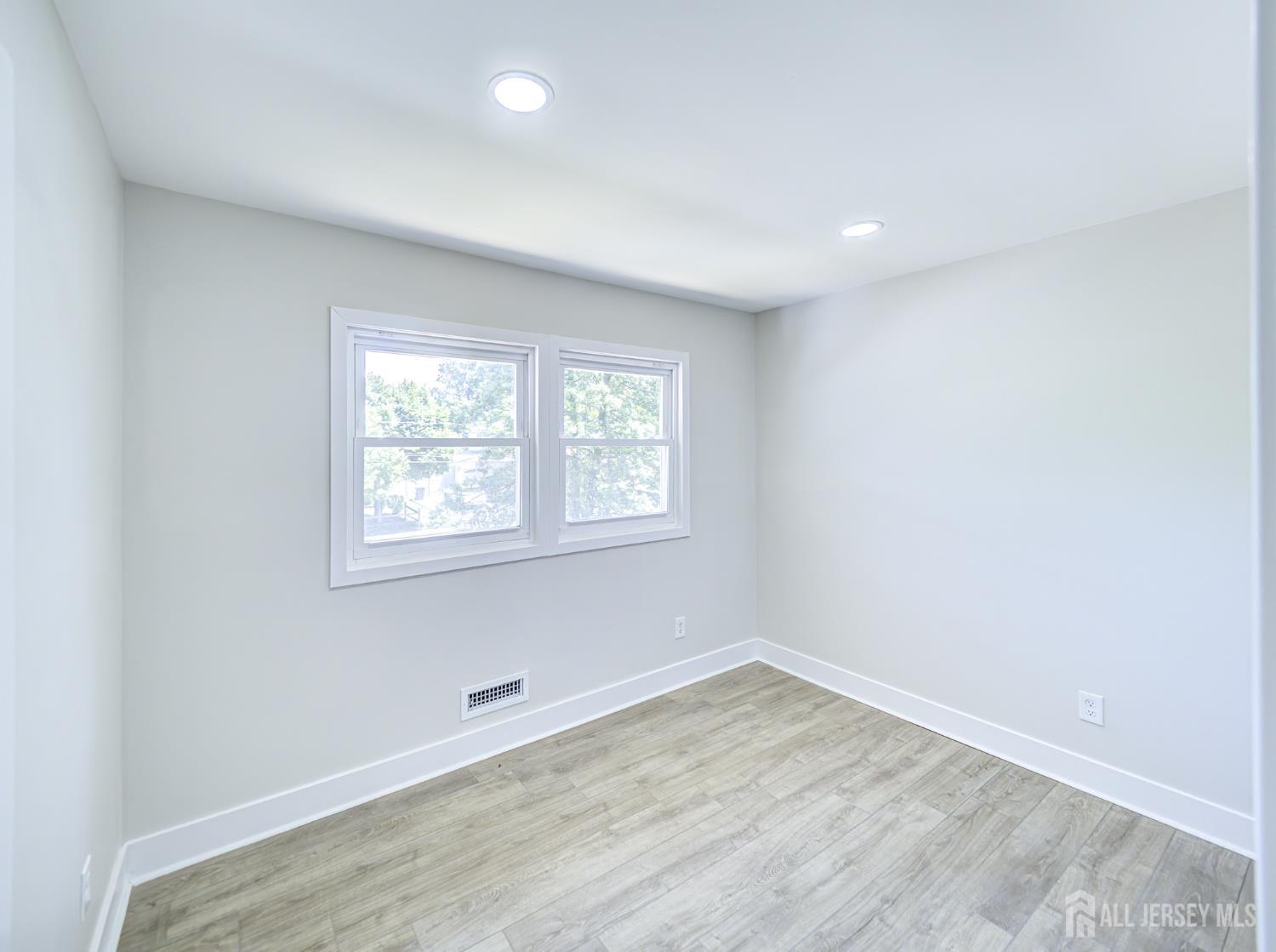 44 Sullivan Way, East Brunswick, New Jersey image 31