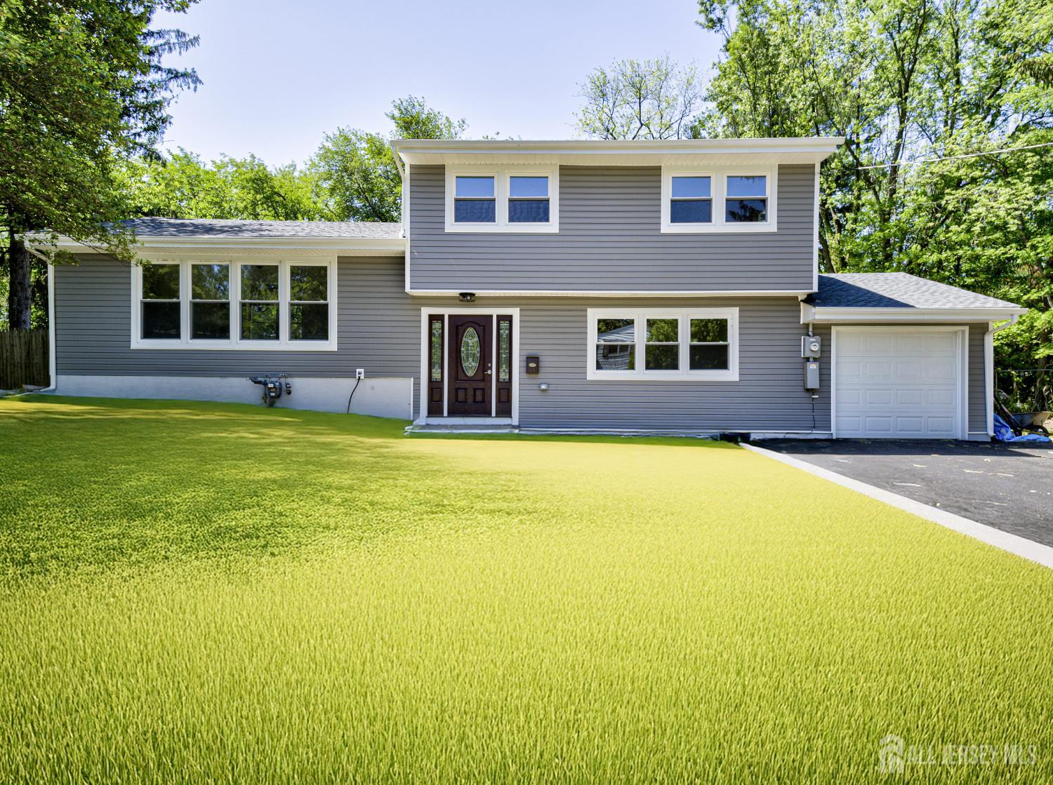 44 Sullivan Way, East Brunswick, New Jersey image 2