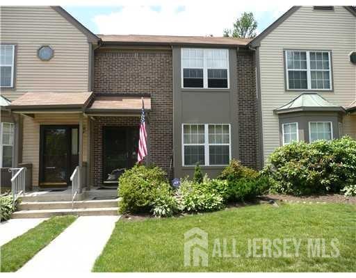 1414 Locust Court