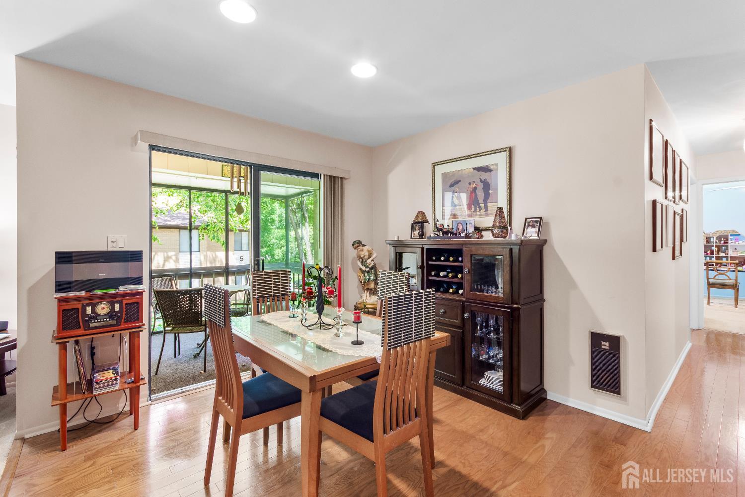 6 Pine Cluster Circle #F, Manalapan, New Jersey image 11