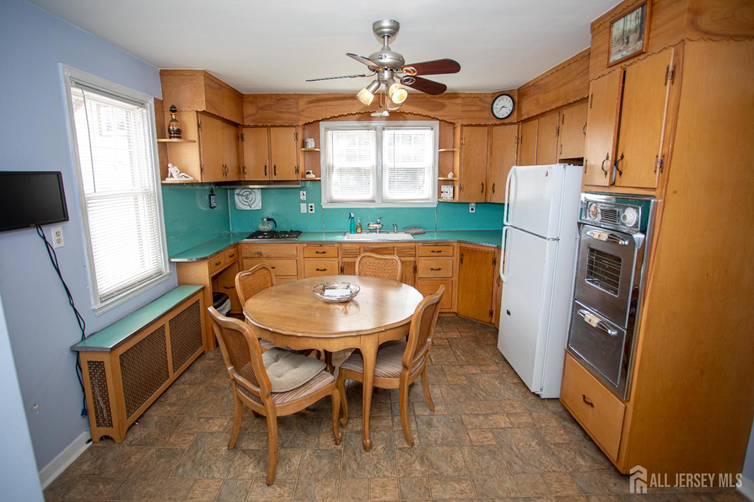 25 S Edward Street, Sayreville, New Jersey image 8