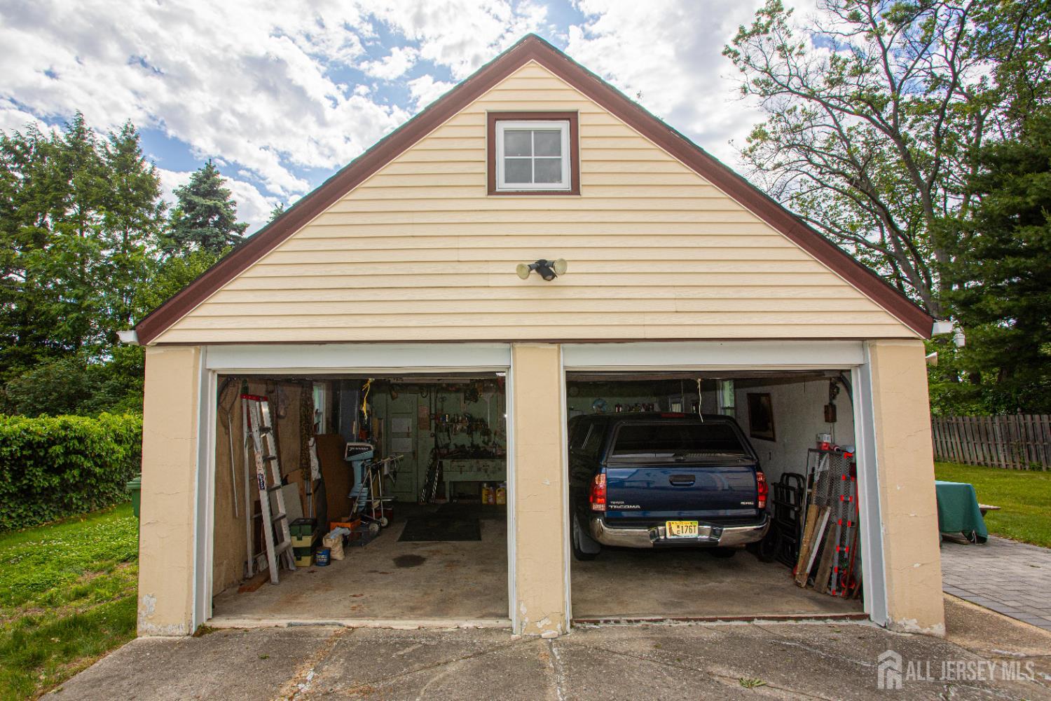 25 S Edward Street, Sayreville, New Jersey image 23