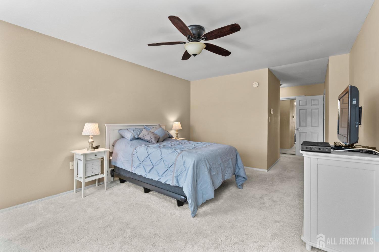 33 Hillsborough Drive, Monroe Township, New Jersey image 20